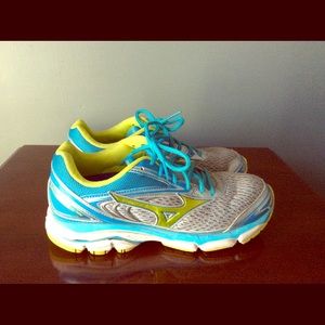 Mizuno Women’s Running Shoes